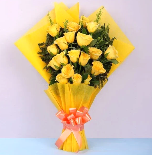Sunshine Elegance Yellow Rose Bunch
