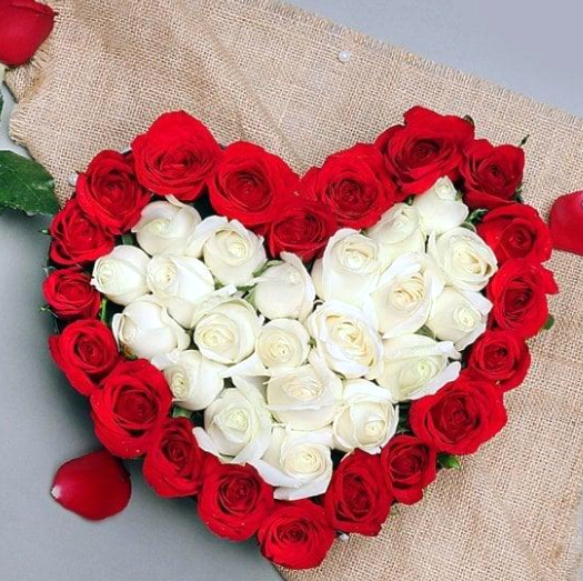Boundless Passion Red-White Heart Arrangement