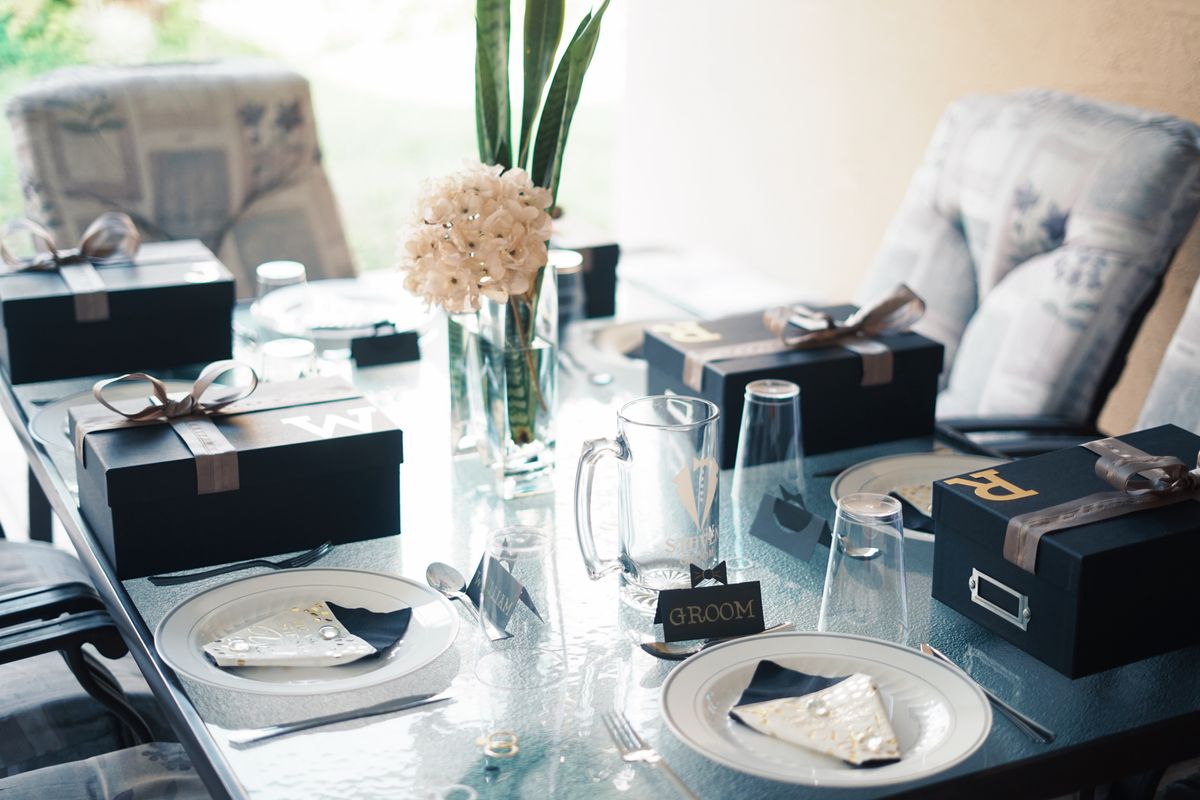 Wedding Gifts — combos, flowers and plants